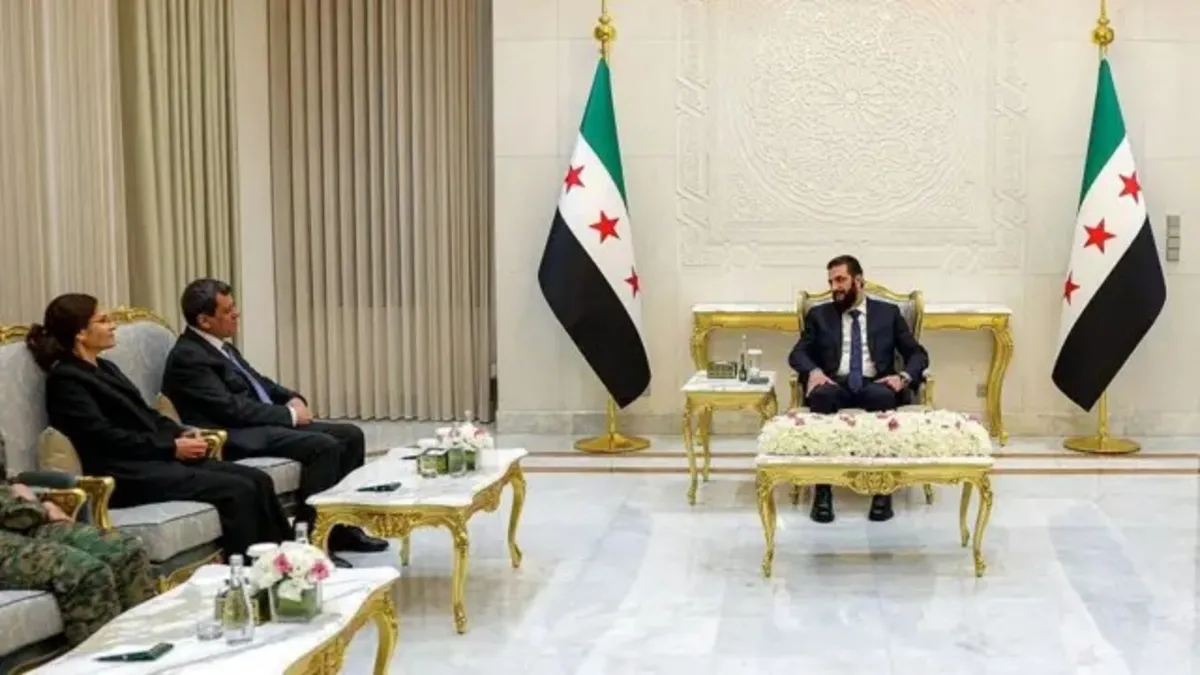 YPG’nin feshi sonrası yeni adım! Mazlum Abdi,Şara’nın danışmanı oldu