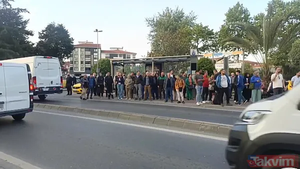 Kare kare kaos! İBB'den ödeme alamayan Özel Halk Otobüsleri kontak kapattı İstanbullu perişan oldu - 2