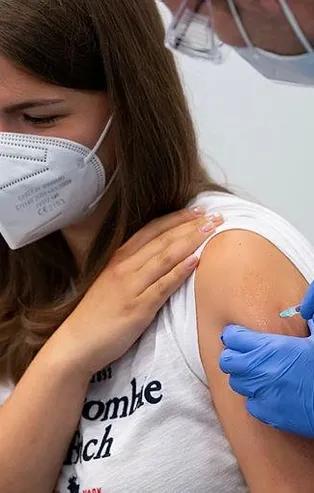 Türkiye en çok aşı yapılan 8. ülke! Dünya genelinde aşılama verileri açıklandı