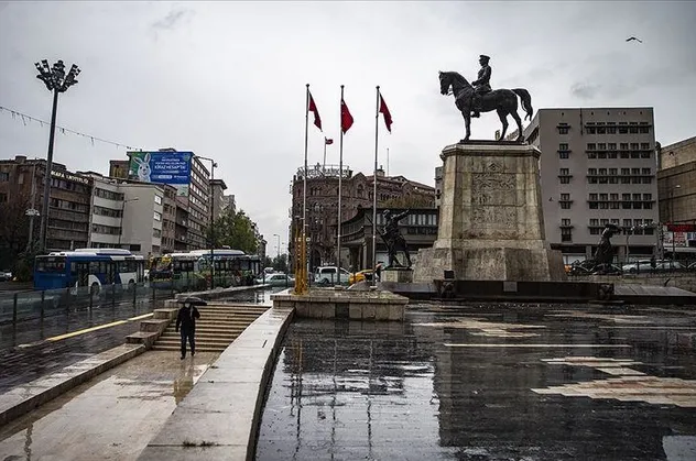 Ankaralılar dikkat! Valilikten kuvvetli rüzgar uyarısı
