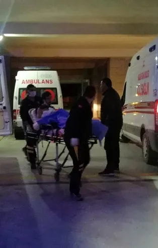 Son dakika: Soma’da işçi servisi kontrolden çıkarak dereye devrildi: 7 yaralı