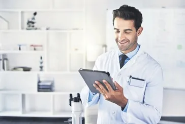 Sağlık Bakanlığı uyardı! Doktorlar sosyal medyada reklam yapamayacak