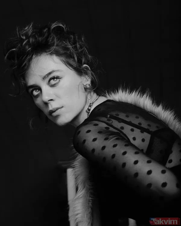 Bahar’ın yıldızı Demet Evgar’ın eşi bakın kim çıktı! 2 yıl önce “Evet” dedi! Meğer kızı Mavi’nin babası... - 2