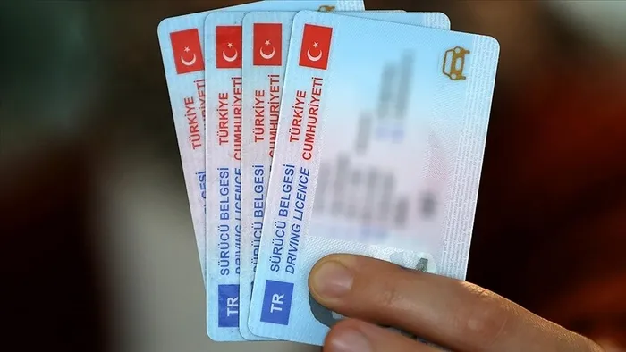 a1-b1-b-c1-d-f-ve-g-sinifi-ehliyeti-olanlar-dikkat-artik-yas-siniri-sil-bastan-degisiyor-16-yasinda-olanlar-1702378474675.jpg Artık yaş sınırı sil baştan değişiyor! A1, B1, B, C1, D, F ve G sınıfı ehliyeti olanlar dikkat! O tarihe kadar...-4