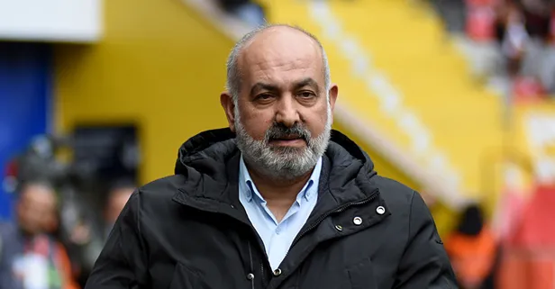 Canlı yayında istifasını açıkladı! "Gelsin takımı yönetsinler"