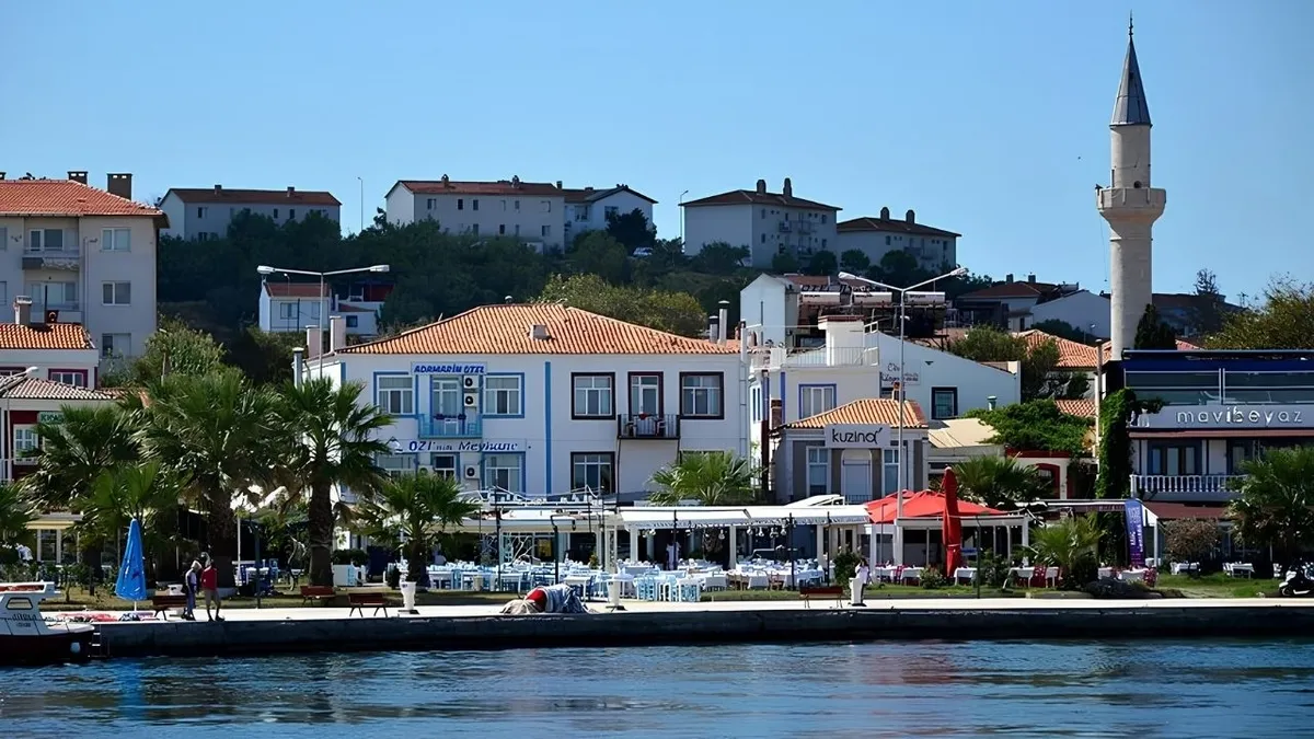 Bozcaada, National Geographic’in 2026 en iyi yemek rotaları listesine girdi