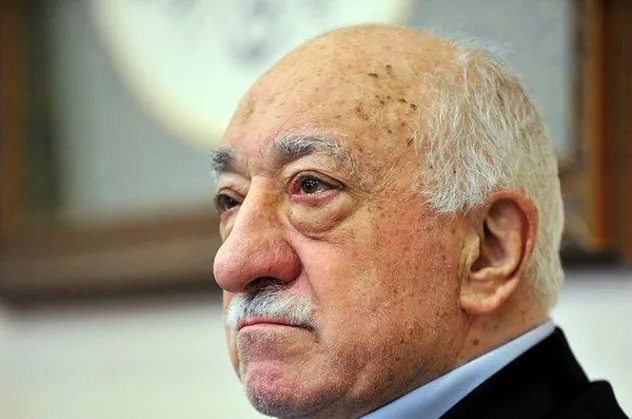 FETÖ’nün Twitter talimatı deşifre oldu! 10 ayrı hesap açın tweet sayısını ikiye katlayın