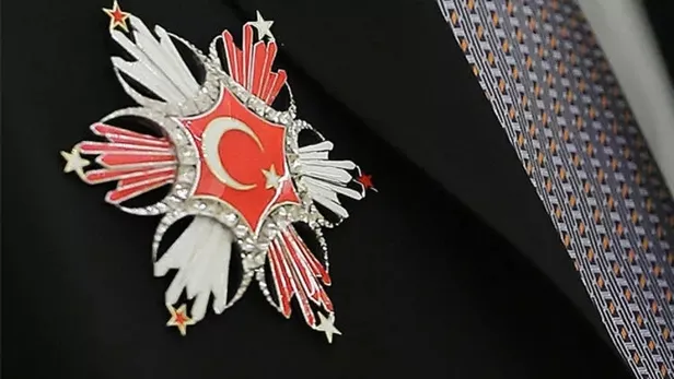 devlet-nisani-nedir-kimlere-verilir-turkiye-cumhuriyeti-devlet-nisani-turleri-neler-devlet-madalyasi-ve-nisani-1682427279038.jpeg