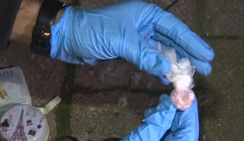 İstanbul'da narkotik operasyonu! Çete lideri eski polis çıktı - 6