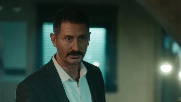 yalniz-kurt-3-bolum-2-fragmani-nefes-kesti-tek-bir-kurt-yeter-bana-1644265734224.jpg Yalnız Kurt 3. bölüm 2. fragmanı nefes kesti: “Tek bir kurt yeter bana!”-6