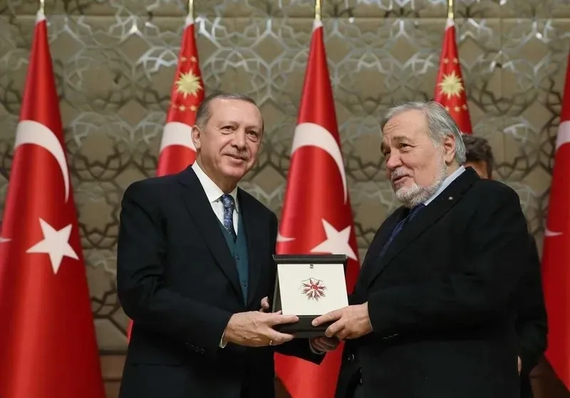 İLBER ORTAYLI KİMDİR?-1