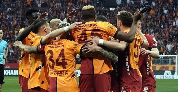 Okan Buruk'tan sürpriz forvet kararı! Gaziantep FK - Galatasaray maçı 11'i netleşti