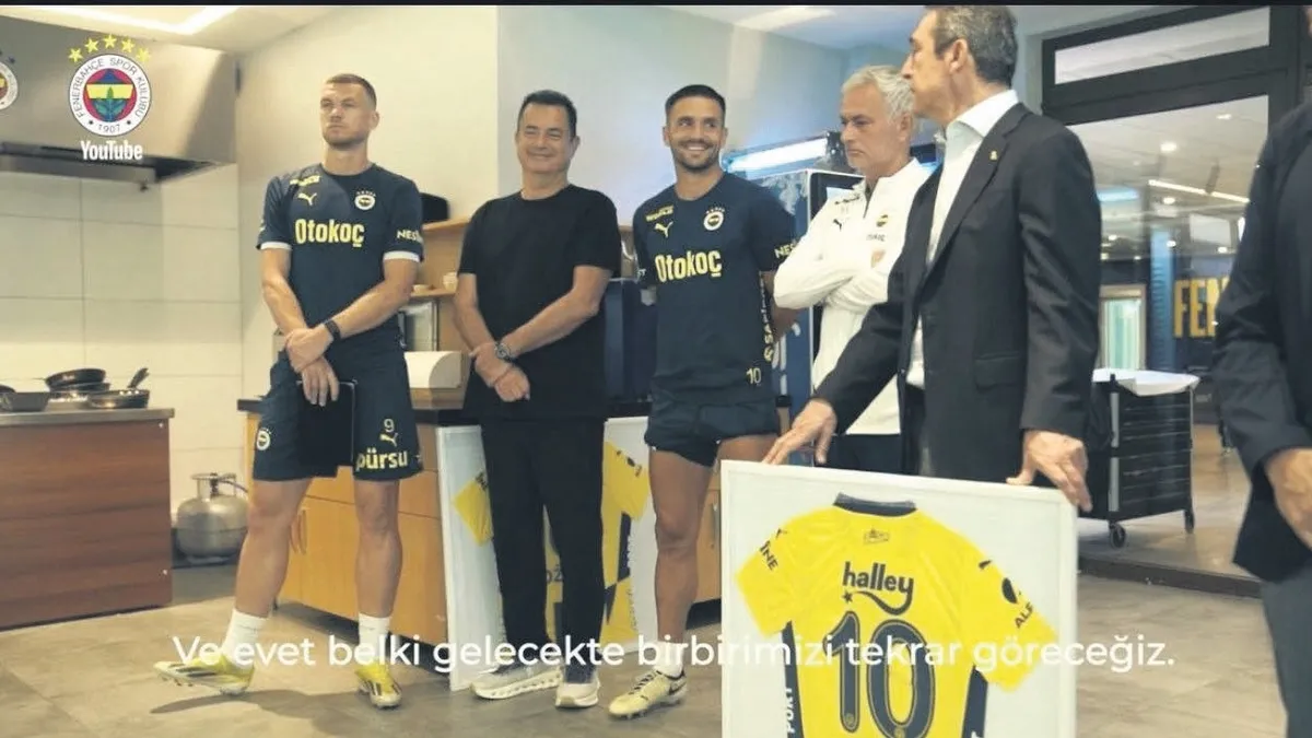 Fenerbahçe'nin Dzeko ve Tadic'e tesislerin mutfağında tüp önünde veda etmesi büyük tepki çekti