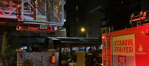 Kadıköy’de restoranın tavanı çöktü