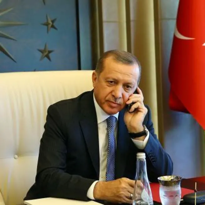 Başkan Recep Tayyip Erdoğan Lyondaki Türk vatandaşlarına telefonla seslendi