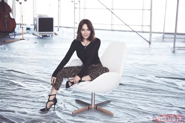 Ebru Gündeş ve eşi Murat Özdemir’den sarmaş dolaş poz! Boşanacakları konuşulurken böyle aşka geldiler! "İyi ki" diyerek paylaştı - 3