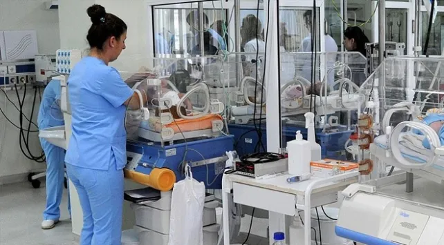 Hastane personel ve işçi alımı: Hastanelere KPSS şartsız güvenlik, hemşire, temizlik, beden işçisi alımı şartları nedir?-5