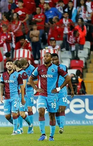 Antalya'da Karadeniz 'Fırtına'sı | Antalyaspor 1-3 Trabzonspor (MAÇ SONUCU)
