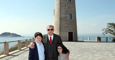 Başkan Erdoğan torunları ile birlikte Yassıadada incelemelerde bulundu