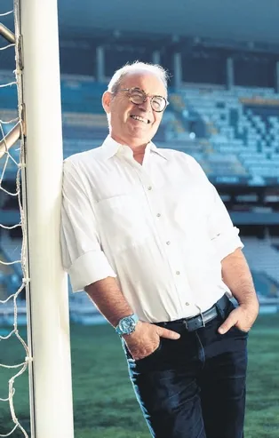 4 aydır Burak Elmas'ın danışmanlığını yapan Luis Campos Galatasaray'da devam etmeyeceğini açıkladı