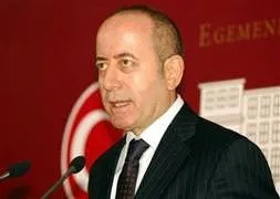 CHP’den öğrencileri sevindirecek teklif
