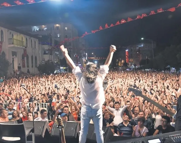 yeni-yilda-cok-sey-degisti-ticarette-yeni-yasa-devrede-whatsapp-o-telefonlarda-calismayacak-bilette-vergi-kald-1672548202397.jpg Yeni yıl değişimle geldi! E-ticaret yasası devrede, WhatsApp bazı telefonlarda çalışmayacak, yemek kartlarında yeni dönem-6