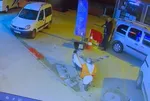 Düzce'de tekel bayisine pompalı tüfekle saldırı: O anlar kamerada