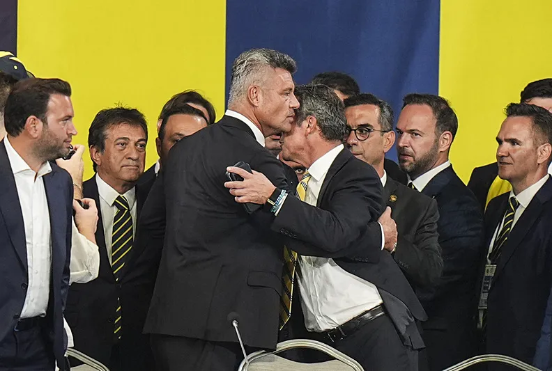 Ali Koç ve ekibinden seçime itiraz yok!