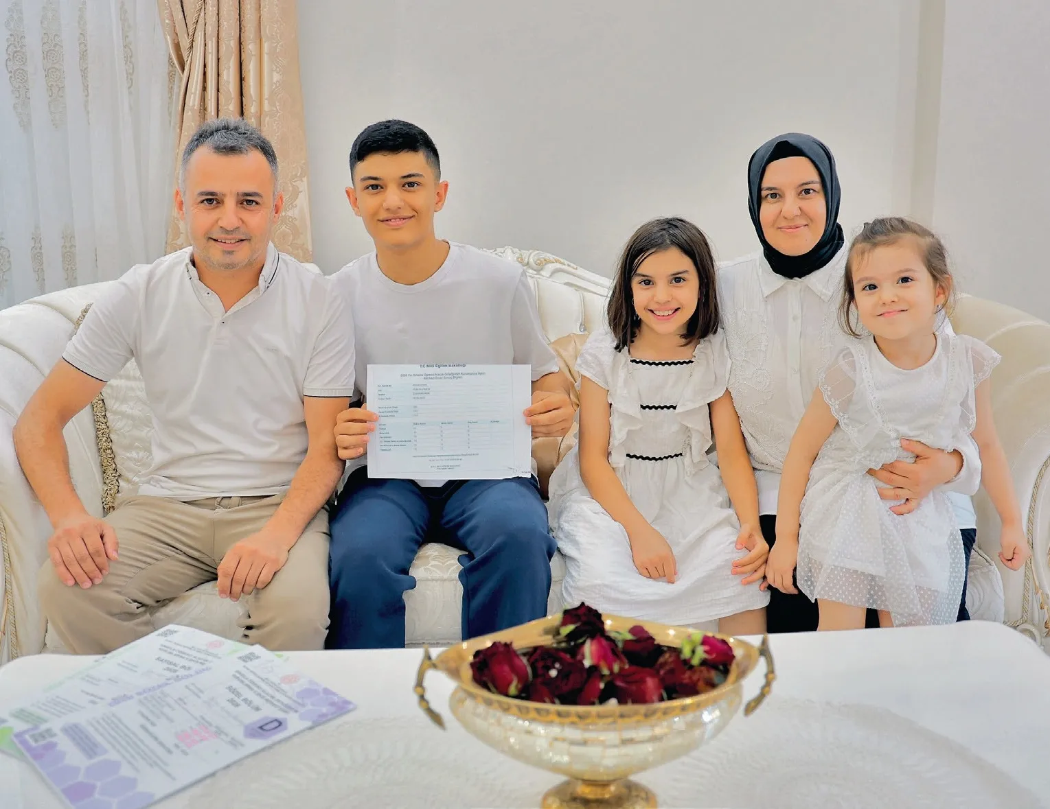 Yunus Eymen Demirkaynak LGS’de 500 tam puan alarak Türkiye birincisi oldu