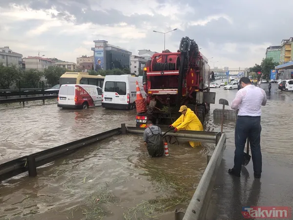 Meteoroloji uyarmıştı! Pendik'te araçlar mahsur kaldı, trafik durdu - 7
