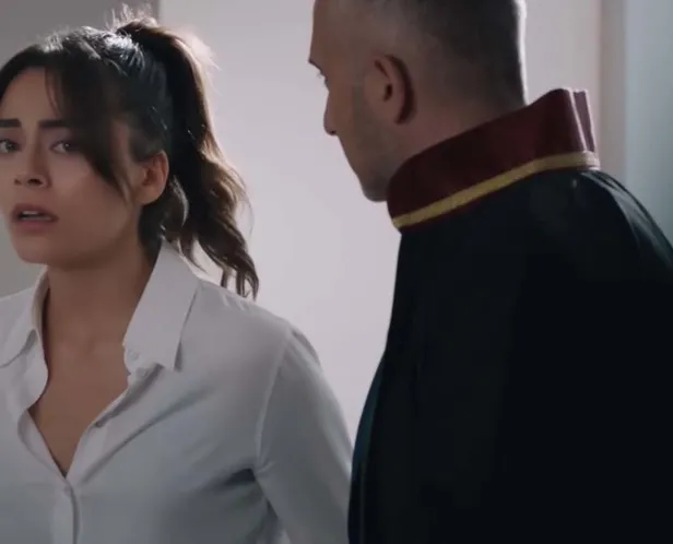 kizilcik-serbetinde-flas-ayrilik-nursema-umut-aski-bitti-iste-yeni-esi-1695887518339.jpg Kızılcık Şerbeti'nde flaş ayrılık! Nursema Umut aşkı bitti! İşte yeni eşi...-2
