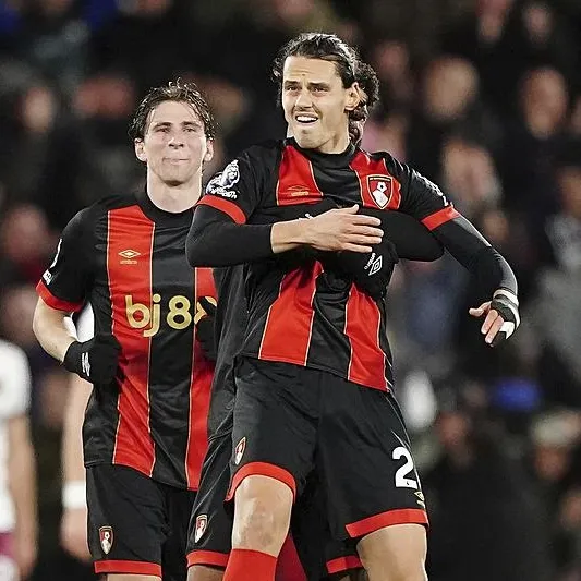 Enes Ünal’ın harika golü puanı kurtardı!