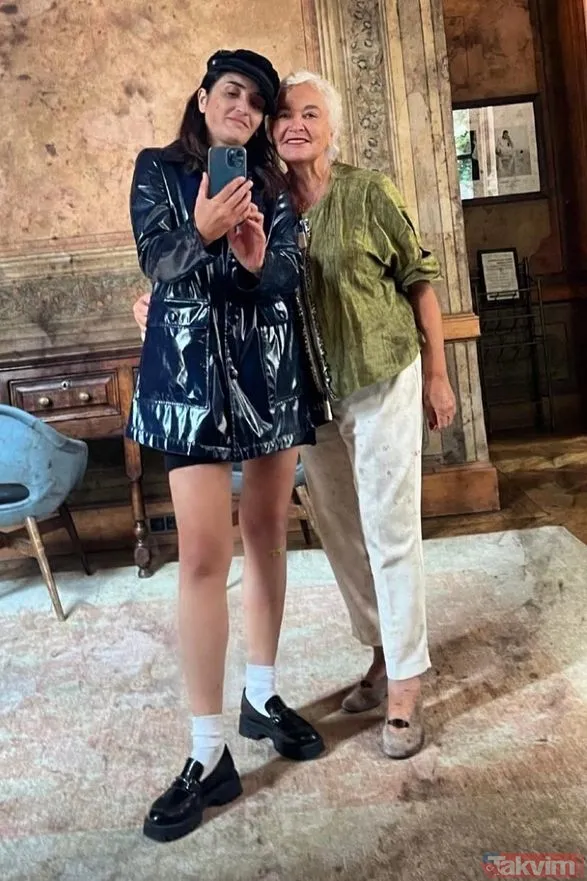 Aile’nin Seher’i Emel Göksu’nun kız bakın hangi ünlü oyuncu çıktı! “Anne-kız olduklarını nasıl anlamadık” İlk kez duyan inanamadı - 21