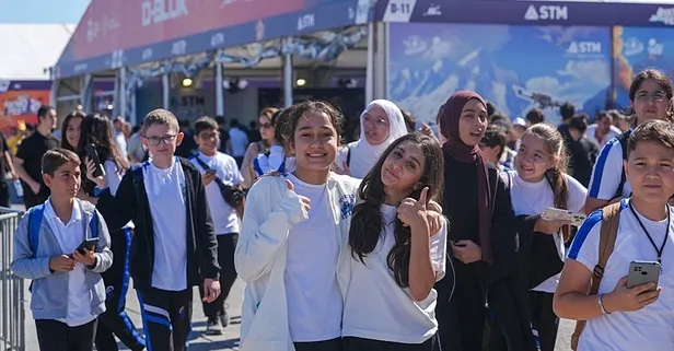 TEKNOFEST İstanbul kapılarını açtı! TAKVİM sahada.... NSosyal'den sonra "Küre" geliyor: "Çelik Kubbe için radarlar inşa ediyoruz"