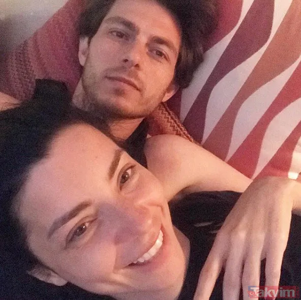 Merve Boluğur aşk sarhoşu! Yeni sevgilisiyle plaja inen Merve turuncu mayosu ve kahkalarıyla ortalığı yıktı - 1