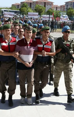 Alçaklar farklı, yalanlar hep aynı