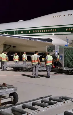 300 valiz, 30 bisikletle Bodrum'a geldi