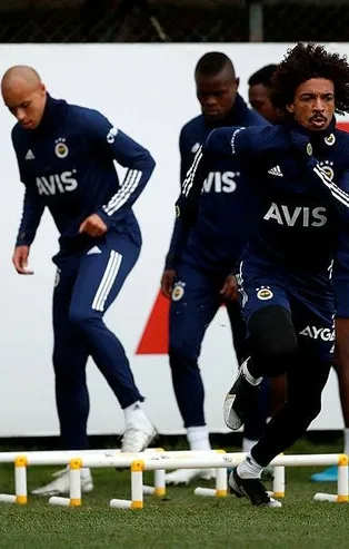 Fenerbahçe evinde Denizlispor'u konuk ediyor! Belözoğlu'nun 11'i belli oldu