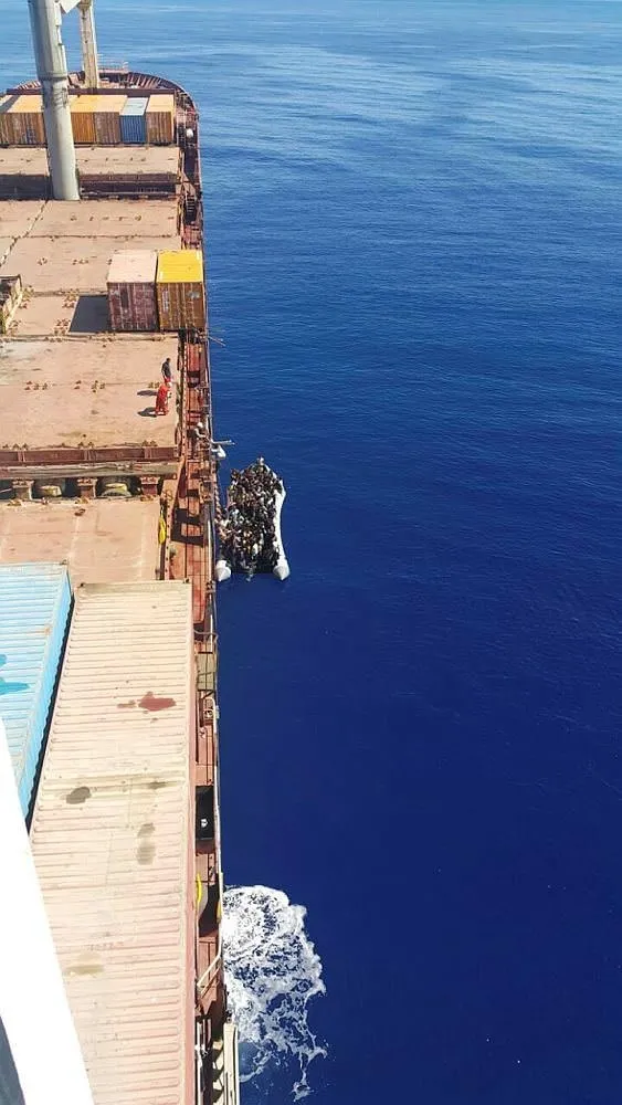 Boğulmak üzere olan 132 kişiyi Türk gemisi kurtardı-1