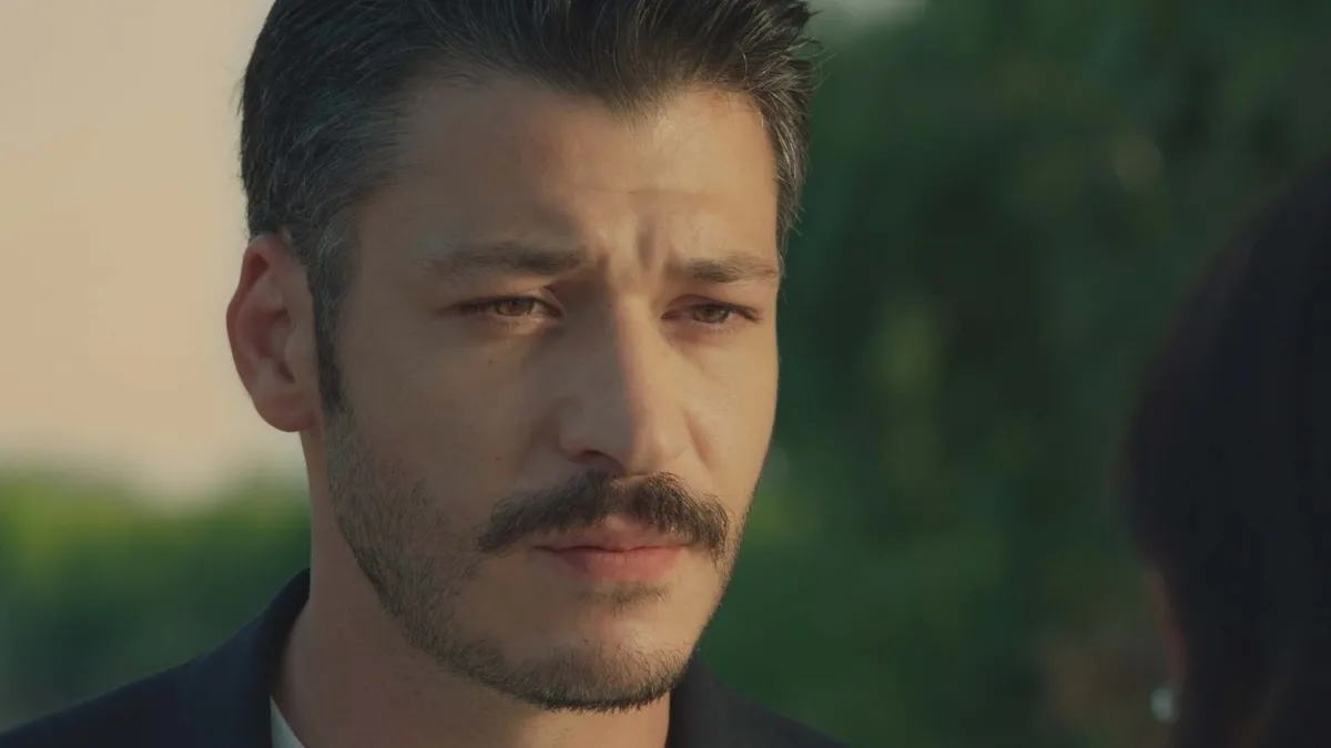 kubilay-aka-mercan-koskteki-arasi-anlatti-1787733302804.jpg "Bence Aras’ı en çok zorlayacak şey bu!" Kubilay Aka Mercan Köşk hakkında ilk kez konuştu-3