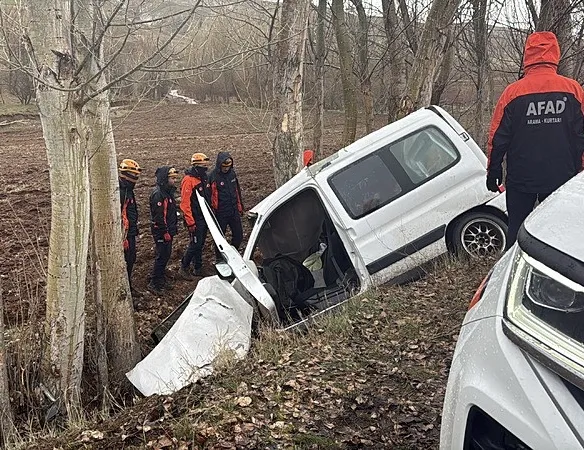 Hastane yolunda kaza: Sivas’ta aynı aileden 3 kişi can verdi
