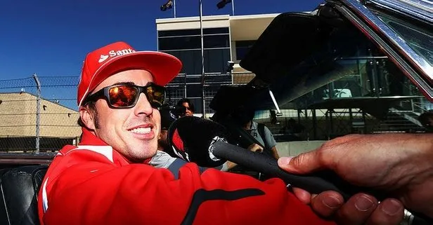 Formula 1 Dünya Şampiyonluğu bulunan Fernando Alonso trafik kazası geçirdi