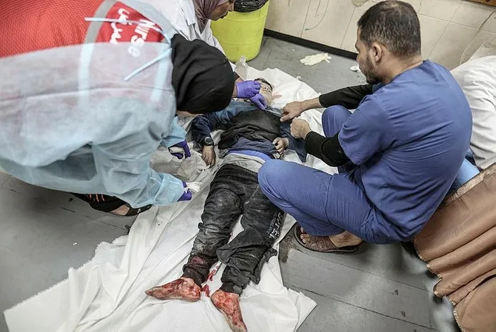 chp-yandasi-can-ataklidan-bir-skandal-daha-biktim-bu-gazze-edebiyatindan-1702459348296.jpeg CHP yandaşı Can Ataklı'dan bir skandal daha: Bıktım bu Gazze edebiyatından-1