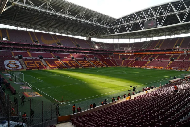 galatasaray-barcelona-maci-ne-zaman-saat-kacta-uefa-gs-barcelona-maci-hangi-kanalda-1646042222138.jpg UEFA GS Barcelona maçı hangi kanalda? Galatasaray Barcelona maçı ne zaman, saat kaçta?-2