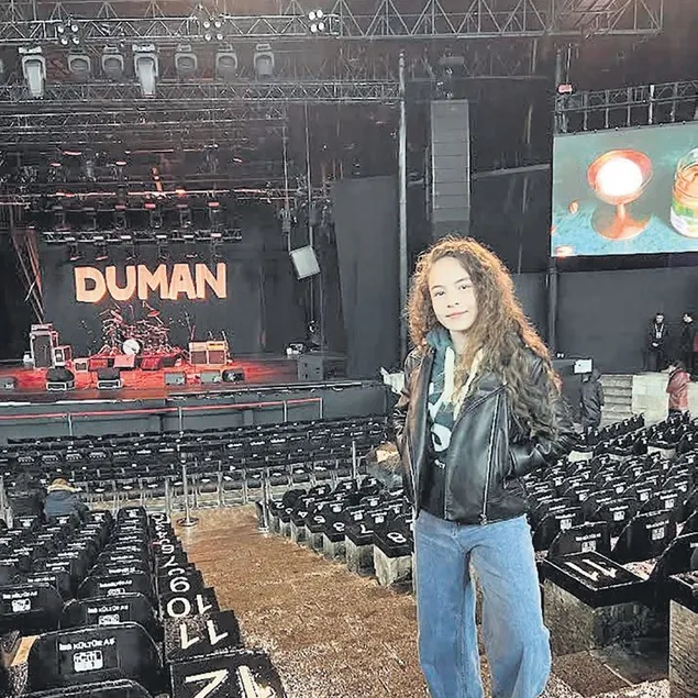 O artık genç kız!