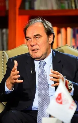 Demirören: "Fenerbahçe yarışın içinde olur"