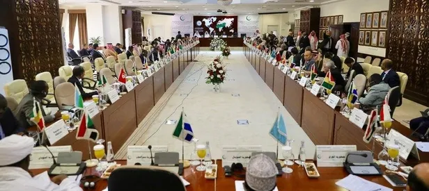 İİT'den İsrail çağrısı: Baskı yapılmalıdır