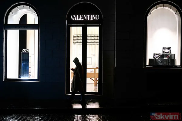 Jackie Kennedy'nin terzisi, kırmızının ustasıydı: 93 yaşında vefat eden Valentino Garavani'nin hayat hikayesi - 14