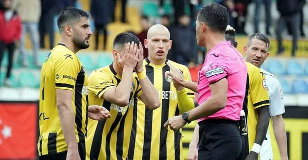 Süper Lig'den düşen ilk takım belli oldu! Fatih Karagümrük 2-1 İstanbulspor | MAÇ SONUCU