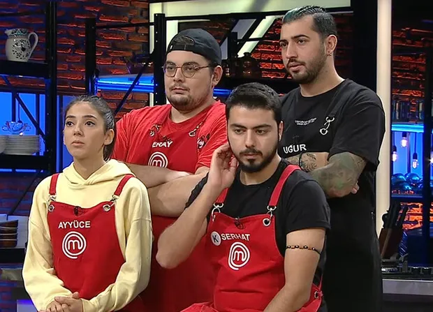 Masterchef'ten gönderilen Uğur Yılmaz Deniz'e soğuk duş! Acun Ilıcalı'nın ipini çektiği Uğur Yılmaz Deniz'e ikinci büyük şok...-4